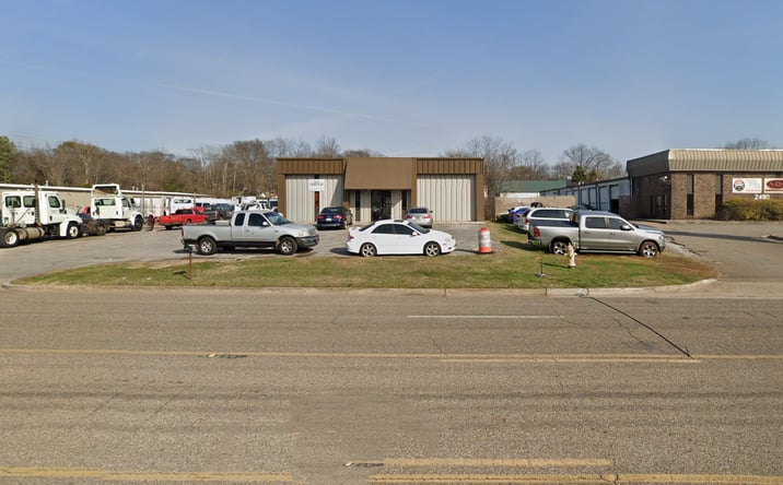 Pictures of Industrial property located at 2494 Washington St NW, Huntsville, AL 35811 for lease - image #1