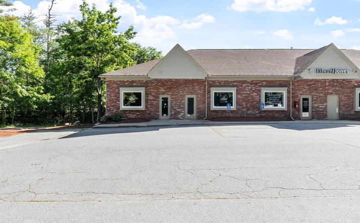 Pictures of Retail, Office property located at 225 Groton Rd, Westford, MA 01886 for lease - image #1
