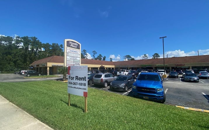 Pictures of Office, Retail property located at 5393 Roosevelt Blvd, Jacksonville, FL 32210 for lease - image #1