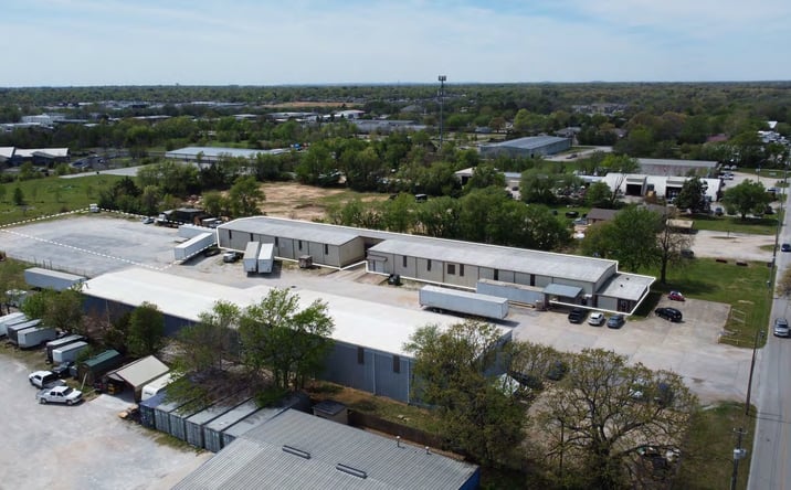Pictures of Industrial property located at 153 W County Line Rd, Springdale, AR 72764 for lease - image #1