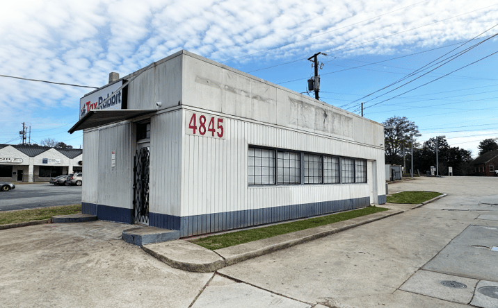 Pictures of Retail, Office, Special Purpose property located at 4845 Memorial Drive, Stone Mountain, GA 30083 for lease - image #1