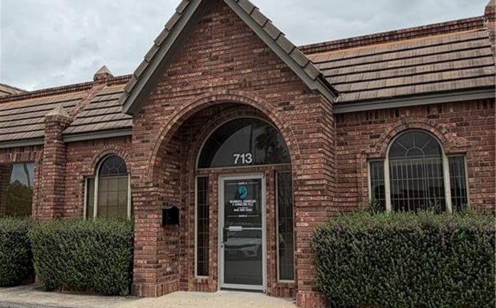 Pictures of Office property located at 713 E Esperanza Avenue # B, McAllen, TX 78501 for lease - image #1