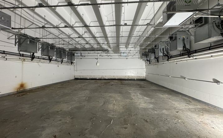 Pictures of Industrial property located at 3555 N Moline St, Aurora, CO 80010 for lease - image #1