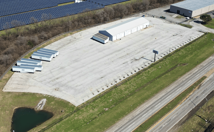 Pictures of Industrial property located at 3510 Sam Jones Expy, Indianapolis, IN 46241 for lease - image #1