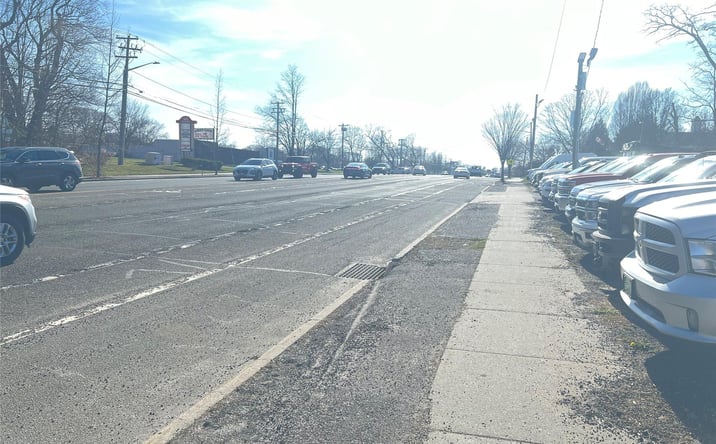 Pictures of Retail property located at 517 Middle Country Road, Brookhaven, NY 11784 for lease - image #1