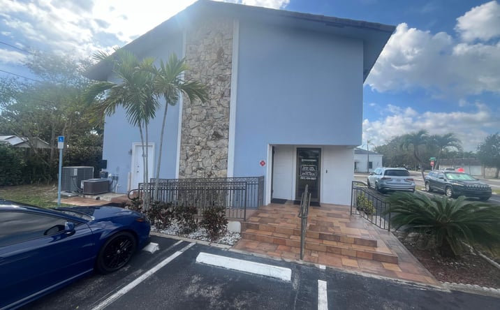 Pictures of Office property located at 1708 N Federal Highway 1st Floor, Lake Worth Beach, FL 33460 for lease - image #1