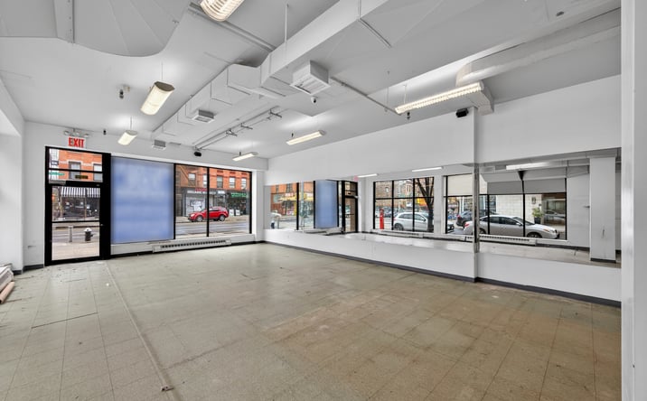Pictures of Retail, Office, Special Purpose property located at 304 W 115th St, New York, NY 10026 for lease - image #1