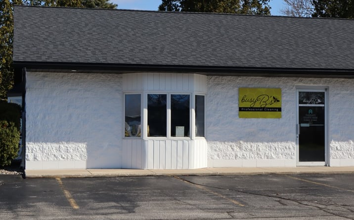 Pictures of Office, Retail property located at 11831 Maple Rd, Birch Run, MI 48415 for lease - image #1