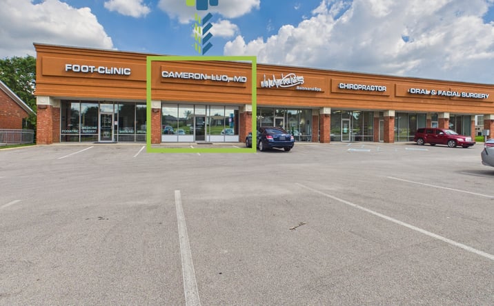 Pictures of Retail, Office property located at 5120 CHARLESTOWN RD, NEW ALBANY, IN 47150-9497 for lease - image #1