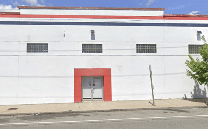 Pictures of Industrial property located at 2115 Jericho Tpke, New Hyde Park, NY 11040 for lease - image #1