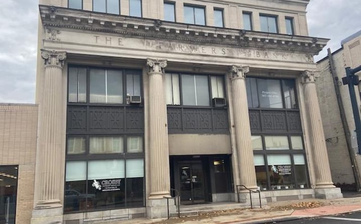 Pictures of Retail, Office property located at 19 West Main St, Ashland, OH 44805 for lease - image #1