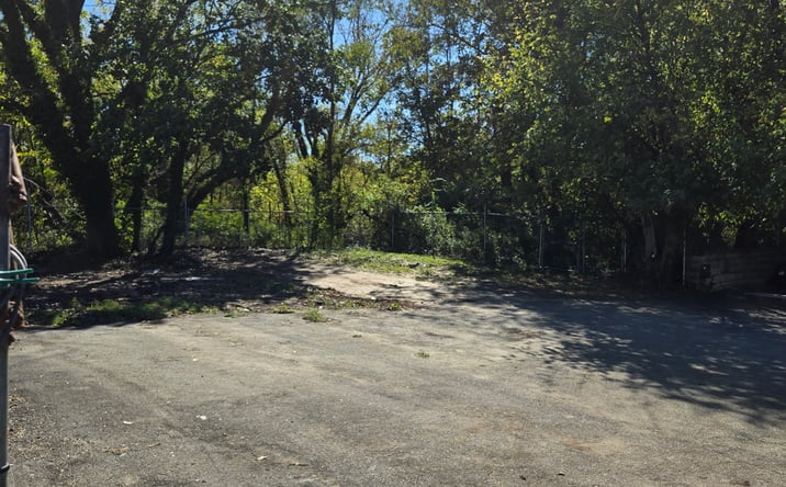 Pictures of Land property located at 231-06A Northern Blvd, flushing, NY 11362 for lease - image #1