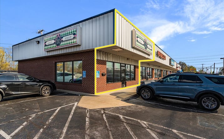 Pictures of Retail, Special Purpose property located at 3601 Frederica St  Unit 8, Owensboro, KY 42301 for lease - image #1