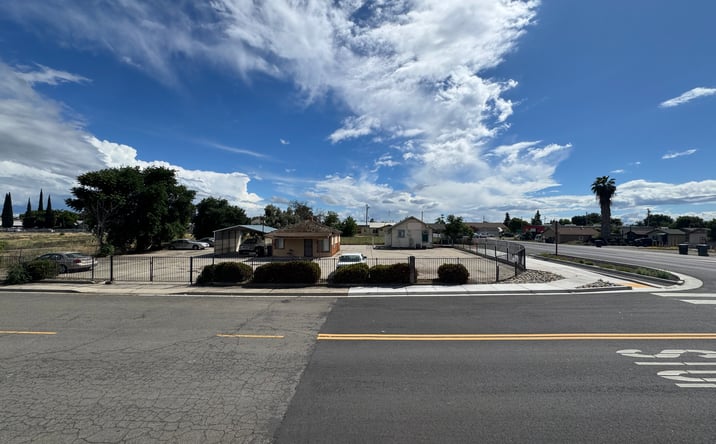 Pictures of Retail property located at 6630 CALLANDER AVE, RIVERBANK, CA 95367-2203 for lease - image #1