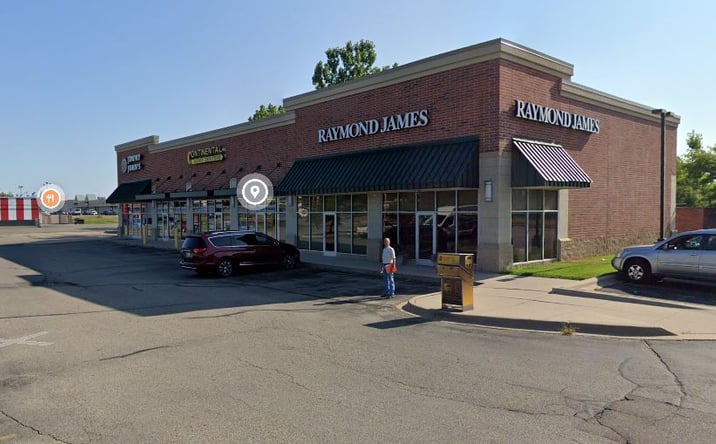 Pictures of Retail, Office, Restaurant property located at 1480 Wright Ave, Alma, MI 48801 for lease - image #1