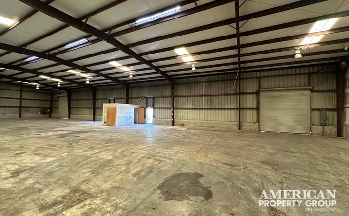 Pictures of Industrial property located at 2088 58th Ave Cir E, Bradenton, FL 34203 for lease - image #1