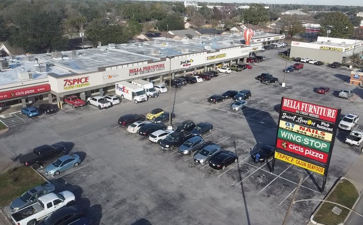 Pictures of Retail property located at 3421 Spencer Hwy, Pasadena, TX 77504 for lease - image #1
