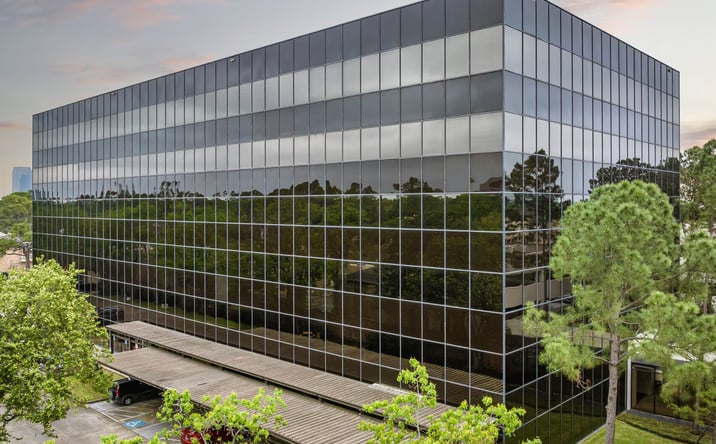 Pictures of Office property located at 750 Bering Drive, Houston, TX 77057 for lease - image #1