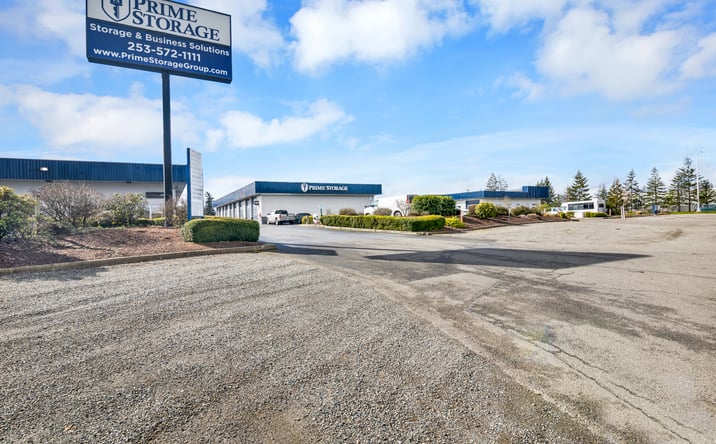 Pictures of Retail, Industrial property located at 2200 109th St S, Tacoma, WA 98444 for lease - image #1