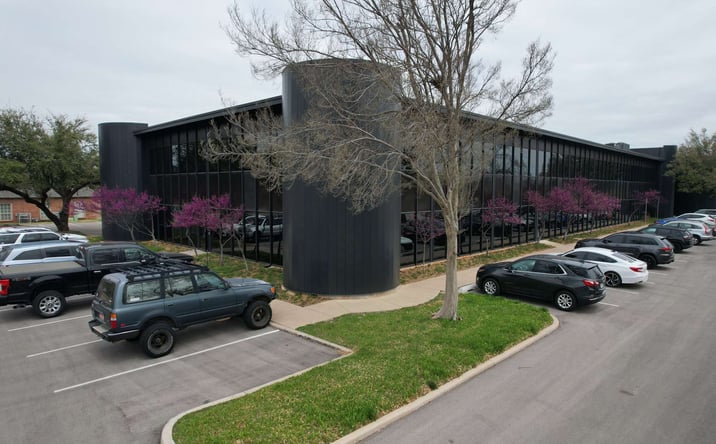 Pictures of Retail property located at 5500 N Western Ave, Oklahoma City, OK 73118 for lease - image #1