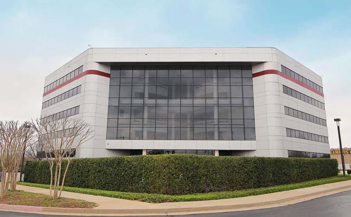 Pictures of Retail, Office property located at 301 NW 63rd St, Oklahoma City, OK 73116 for lease - image #1