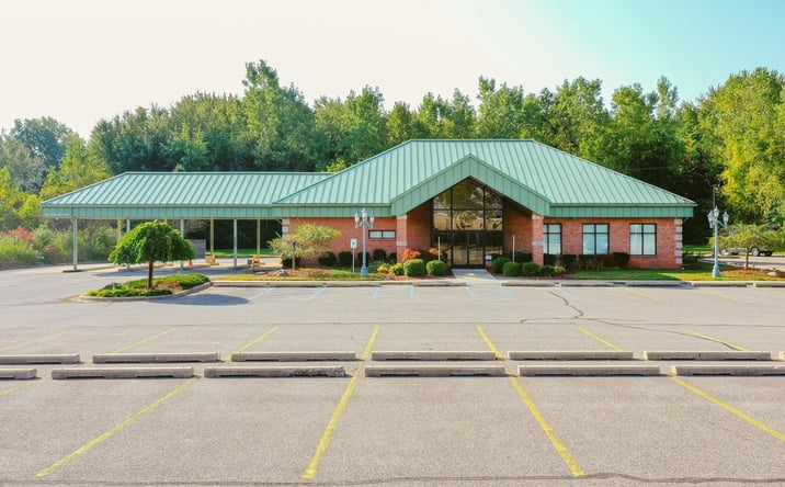 Pictures of Retail, Office property located at 37451 Ecorse Rd, Romulus, MI 48174 for lease - image #1