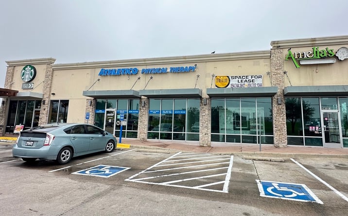 Pictures of Retail, Office property located at 2452 W Loop 340, Waco, TX 76711 for lease - image #1