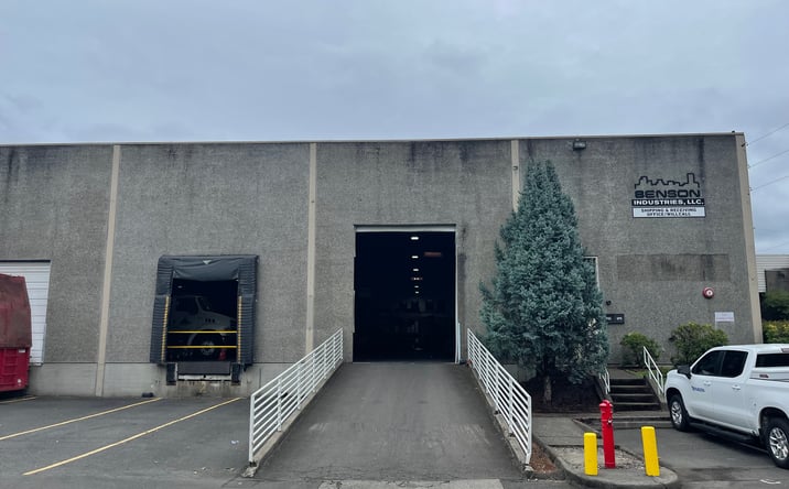 Pictures of Industrial property located at 4444 NW YEON AVE, PORTLAND, OR 97210-1430 for lease - image #1