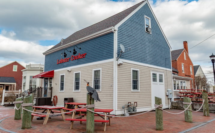 Pictures of Restaurant property located at 39 Main Street, Freeport, ME 04032 for lease - image #1