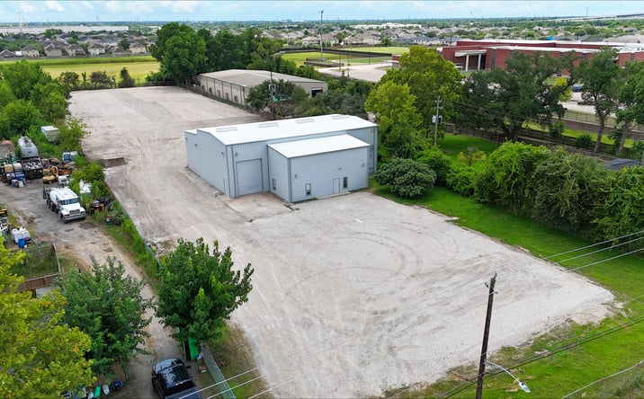 Pictures of Industrial property located at 13430 Conklin Ln, Houston, TX 77034 for lease - image #1