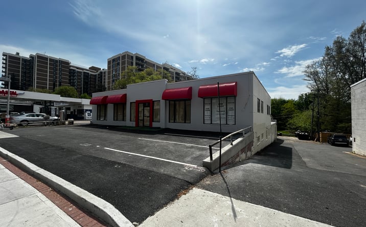 Pictures of Retail, Office, Restaurant property located at 2330 Columbia Pike, Arlington, VA 22204 for lease - image #1