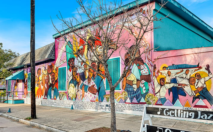 Pictures of Retail property located at 2419 Bayou Rd, New Orleans, LA 70119 for lease - image #1