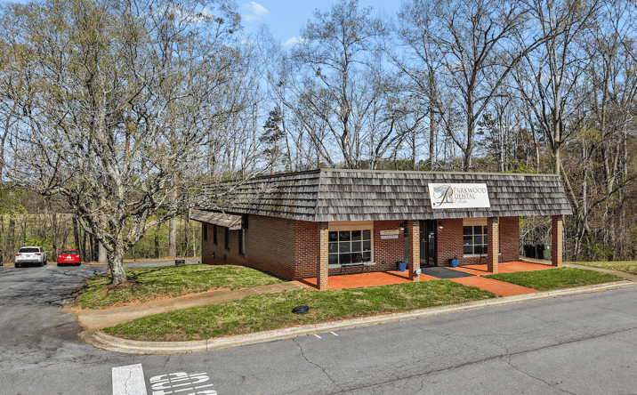 Pictures of Office property located at 400 Parkwood Medical Park, Elkin, NC 28621 for lease - image #1