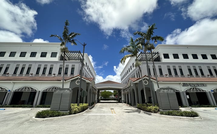 Pictures of Retail, Office, Restaurant property located at 600 & 650 NE 22nd Terrace, Homestead, FL 33033 for lease - image #1