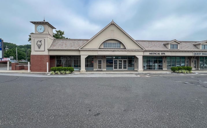 Pictures of Retail, Restaurant property located at 942 White Plains Road, Trumbull, CT 06611 for lease - image #1