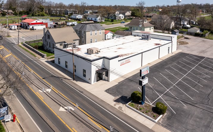 Pictures of Retail, Office, Special Purpose property located at 512 N Main St, Nicholasville, KY 40356 for lease - image #1