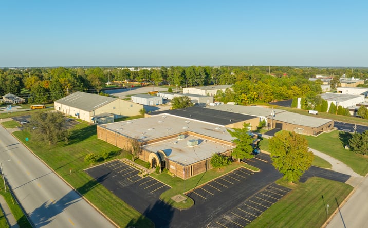 Pictures of Industrial property located at 820 N Cedarbrook Ave, Springfield, MO 65802 for lease - image #1