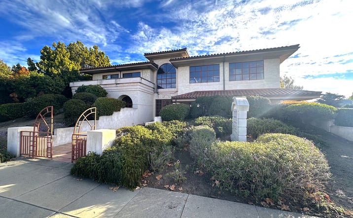 Pictures of Office property located at 26385 Carmel Rancho Blvd, Carmel-by-the-Sea, CA 93923 for lease - image #1