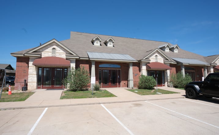 Pictures of Office, Special Purpose property located at 1317 Picadilly Drive, Pflugerville, TX 78660 for lease - image #1