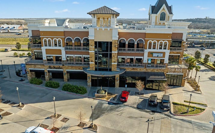 Pictures of Retail, Office, Restaurant property located at 295 East Renfro Street, Burleson, TX 76028 for lease - image #1