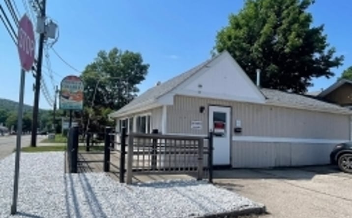 Pictures of Retail property located at 1939 Union Valley Rd, West Milford, NJ 07421 for lease - image #1