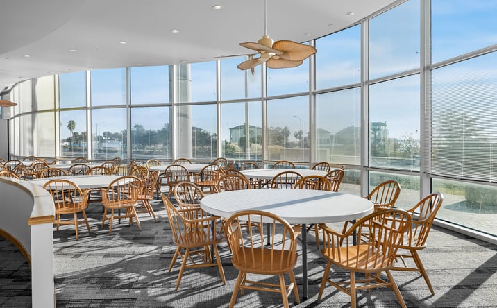 Pictures of Restaurant property located at 1 Energy Pl, Pensacola, FL 32520 for lease - image #1