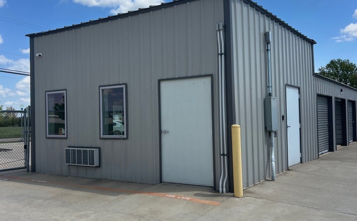 Pictures of Office property located at 1100 E Kenwood St, Siloam Springs, AR 72761 for lease - image #1