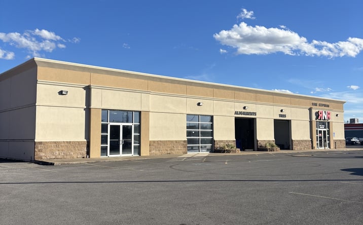 Pictures of Retail property located at 1906 N Main St, Muskogee, OK 74401 for lease - image #1