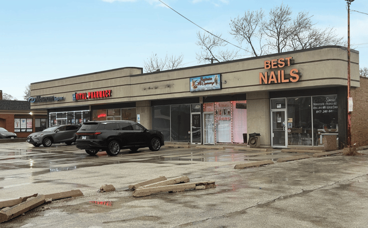 Pictures of Retail property located at 2309 Grand Ave, Waukegan, IL 60085 for lease - image #1