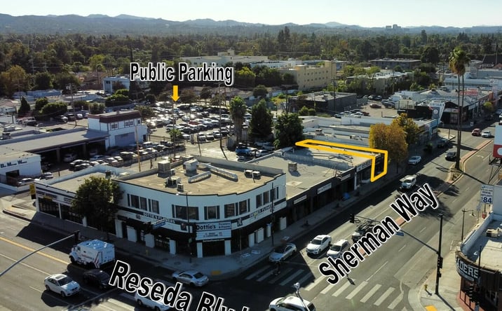 Pictures of Retail property located at 18514 Sherman Way, Los Angeles, CA 91335 for lease - image #1