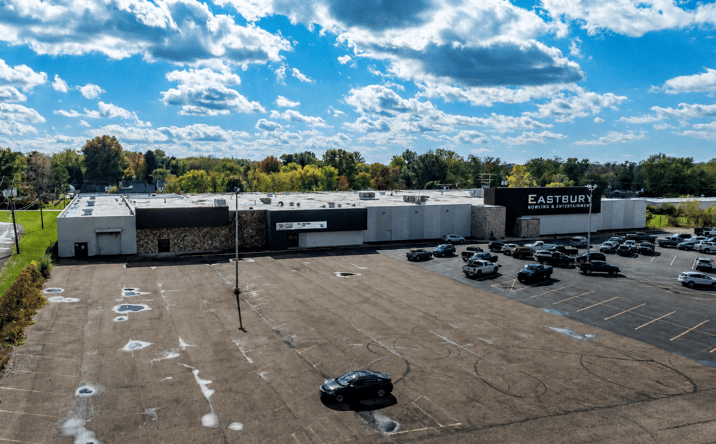 Pictures of Industrial, Retail property located at 3000 Atlantic Blvd NE, Canton, OH 44705 for lease - image #1