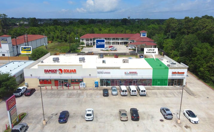 Pictures of Retail property located at 7815 Farm to Market 1960 Bypass Road West, Humble, TX 77338 for lease - image #1