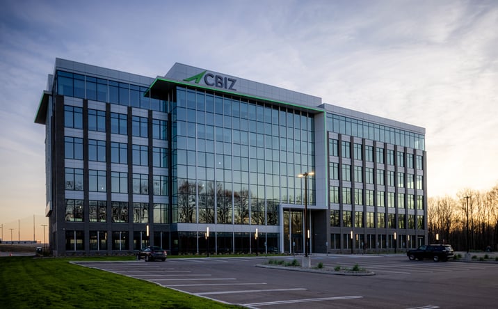 Pictures of Office property located at 5959 Rockside Woods Boulevard, Independence, OH 44131 for lease - image #1
