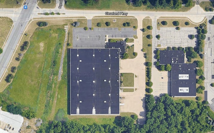 Pictures of Industrial property located at 18105 Cleveland Parkway, Cleveland, OH 44135 for lease - image #1